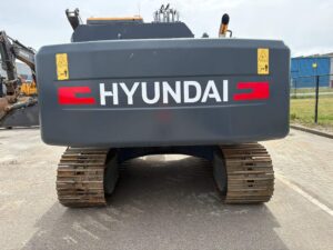 Hyundai R210 (3)