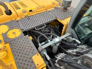 EC210 C (12)