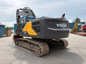 EC300e (4)