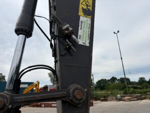 EC300e (42)