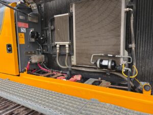 R926 (18)