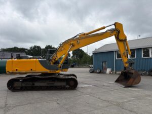 R926 (28)