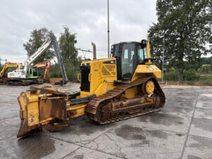 CAT D6N XL (4)