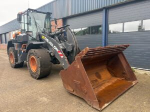 Doosan DL200 (1)