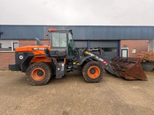 Doosan DL200 (2)