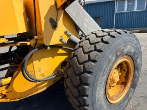 L60 E (15)