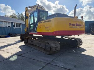 New Holland E265 (2)