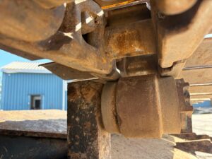 New Holland E265 (9)