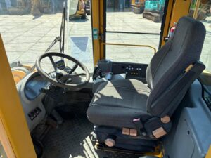 Volvo L70 (6)