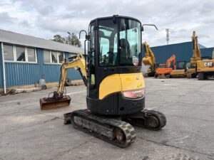 Yanmar VIO20 (7)