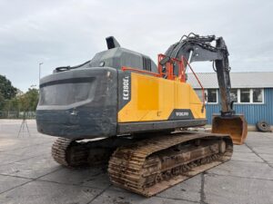EC380 EL VOLVO (4)